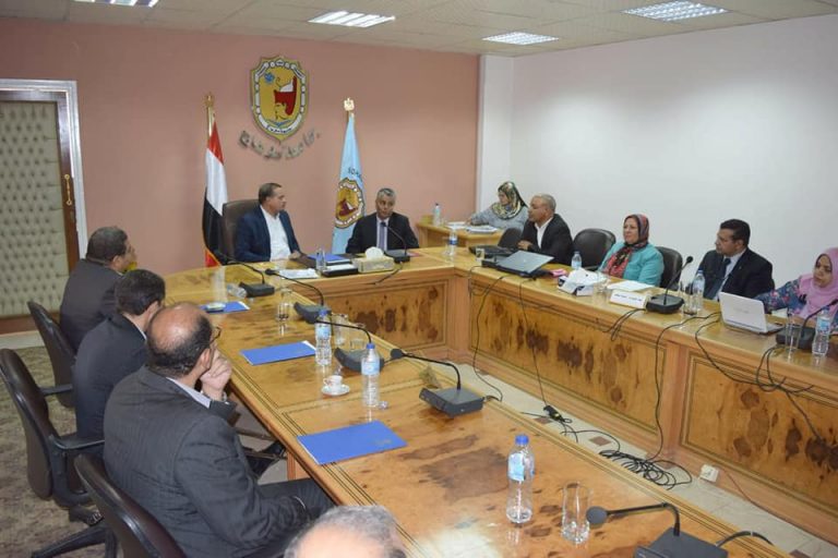 جامعة سوهاج تستضيف اللقاء التحضيرى الاول لمؤتمر تنمية الصعيد