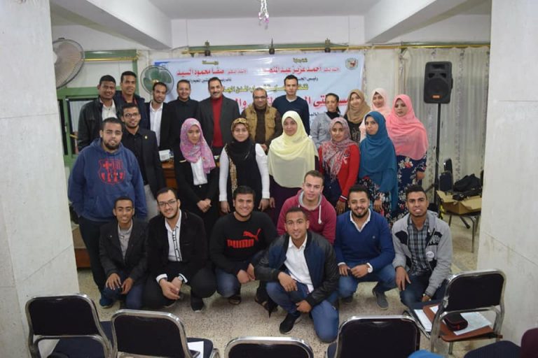مدن سوهاج الجامعية تنظم مسابقة الطالب المثالي