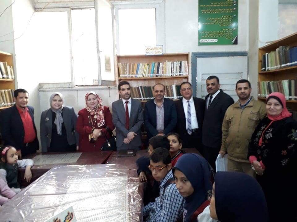 آداب سوهاج تدرب المؤهلين لمسابقة تحدى القراءة العربى بدولة الإمارات المتحدة.