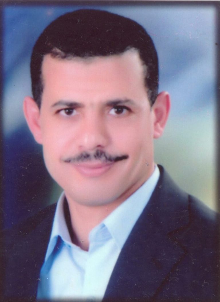 د / كمال عبد الرحمن فرج ومحاضرة في لغة الإشارة
