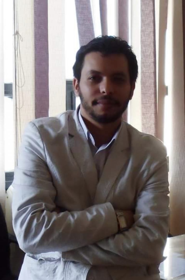 أ.م د / عمر جمال محمد اسم المقرر: تاريخ الأيوبيين والمماليك الفرقة الرابعة قسم التاريخ كلية الآداب والتربية