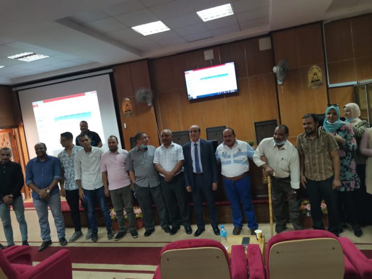 تواصل فعاليات ورشة العمل الثانية  بوحدة ضمان الجودة بكلية الاداب