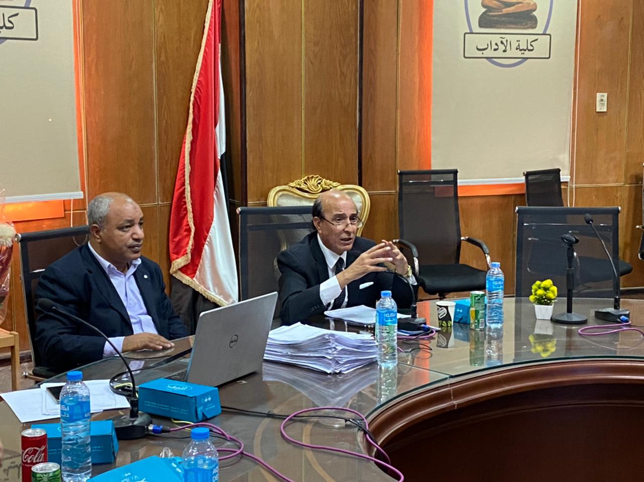 ” عميد آداب يترأس انعقاد مجلس الكلية لشهر سبتمبر ٢٠٢١ “