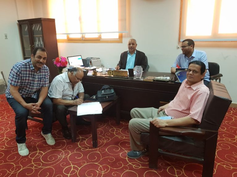 الاجتماع الدورى للجنة شؤون البيئة و خدمة المجتمع