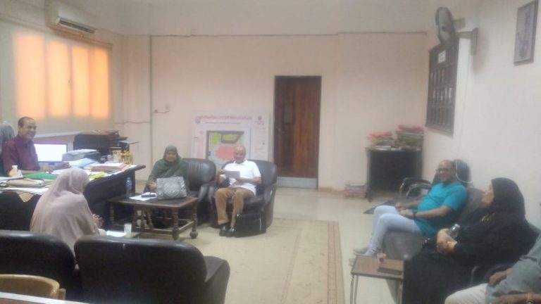 خلال اجتماعها الدوري: لجنة شؤون الطلاب توصي بالموافقة علي لائحتي برنامجين جديدين بمصروفات