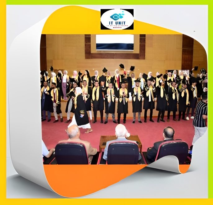 وسط أجواء من الفرح : كلية الآداب تحتفل بتخريج الدفعة 12 ببرنامج الترجمة الإنجليزية  .